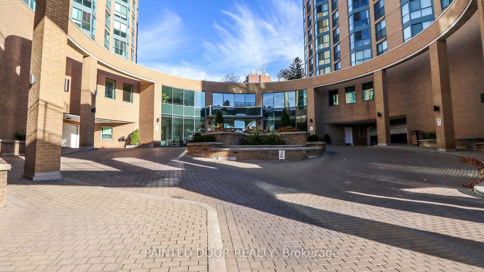 Condo sold at 1401-150 Dunlop Street, Barrie, City Centre, L4M 6H1 - MLS: S11927936