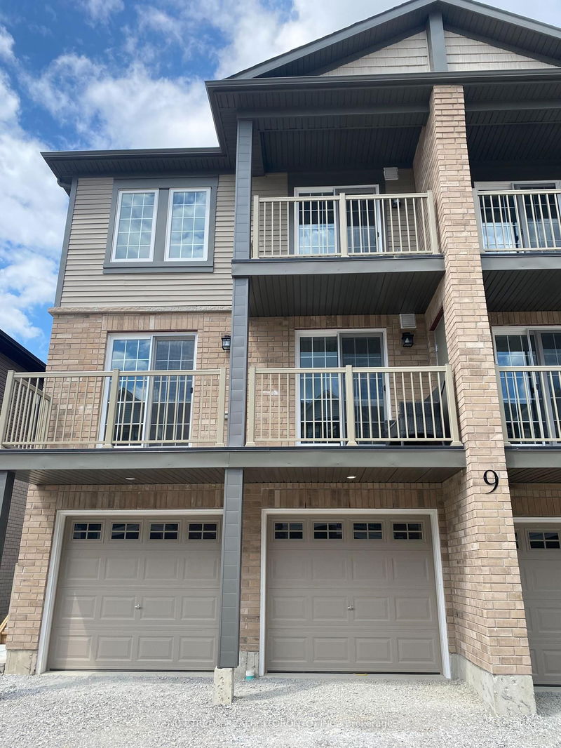 home for lease on 3-9 Hay Lane