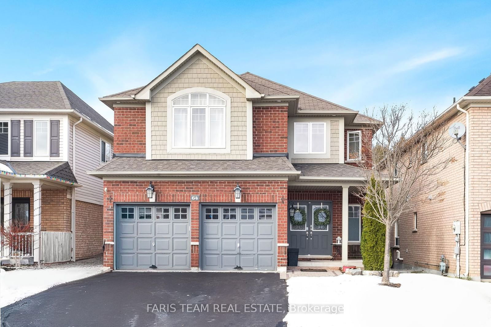 Detached House for sale at 64 Westminster Circle, Barrie, Innis-Shore, L4M 0A5 - MLS: S11928440