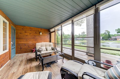 19 Cabin Cres, Wasaga Beach - Wasaga Beach image-0-3