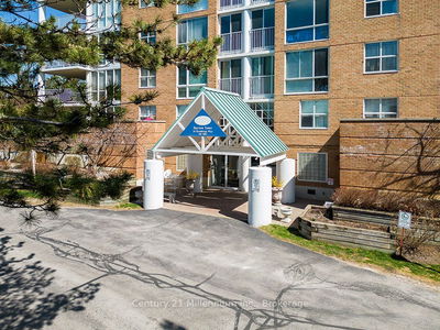 Unit 705 — 24 Ramblings Way, Collingwood - Collingwood image-0-1