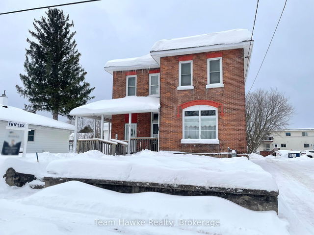 4 MARIA Street