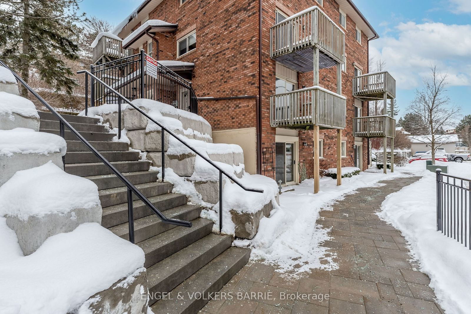 Condo for sale at 8-3 Sawmill Road, Barrie, Ardagh, L4N 6X3 - MLS: S11930070