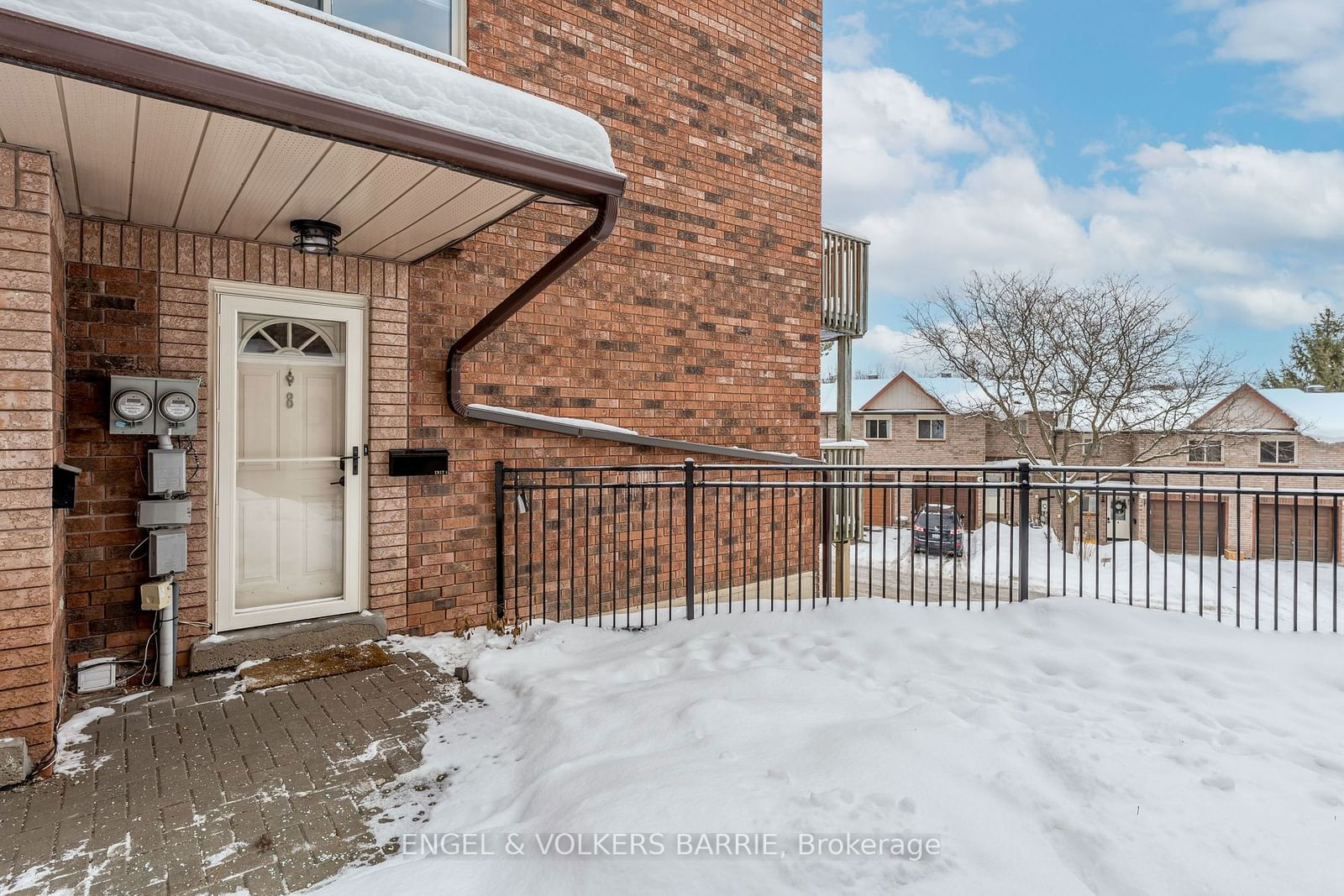 Condo for sale at 8-3 Sawmill Road, Barrie, Ardagh, L4N 6X3 - MLS: S11930070