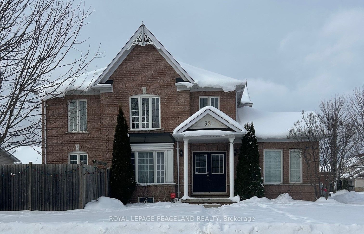 Detached House for lease at 32 Counsellor Terrace, Barrie, Innis-Shore, L4M 7H4 - MLS: S11930794