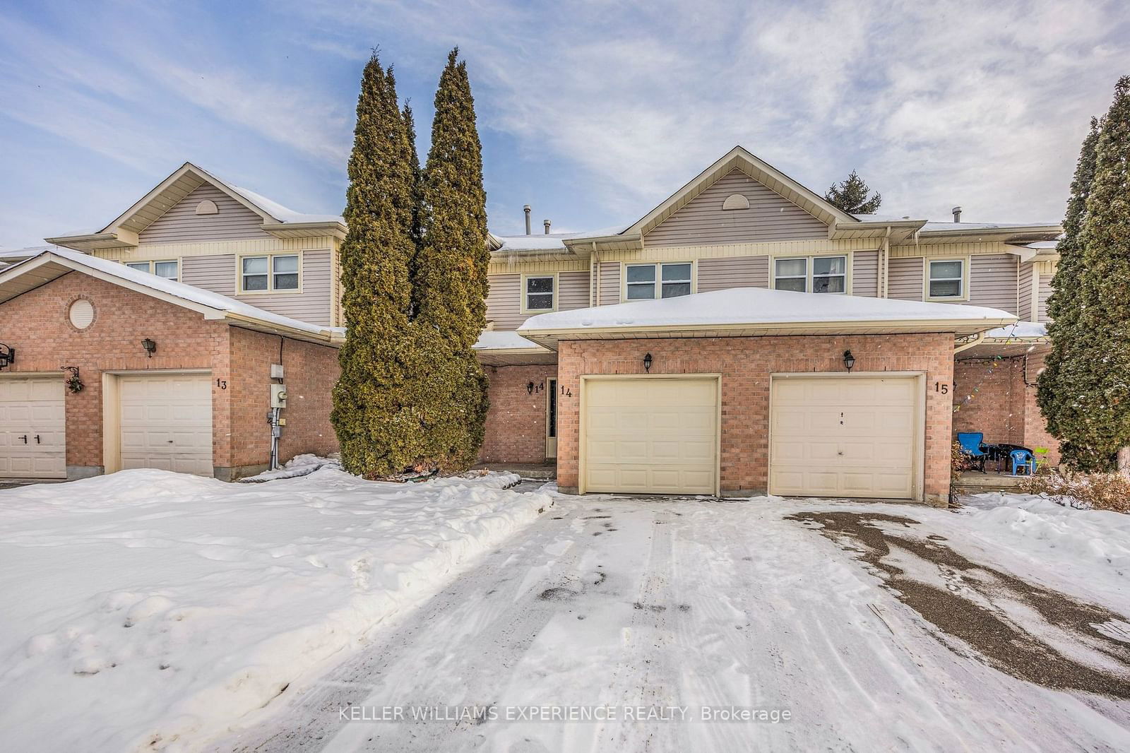 Townhouse for sale at #14-120 D'Ambrosio Drive, Barrie, Painswick North, L4N 7W3 - MLS: S11931254