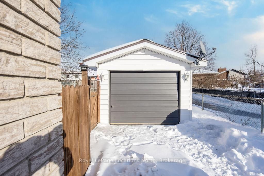 Listing Image 29