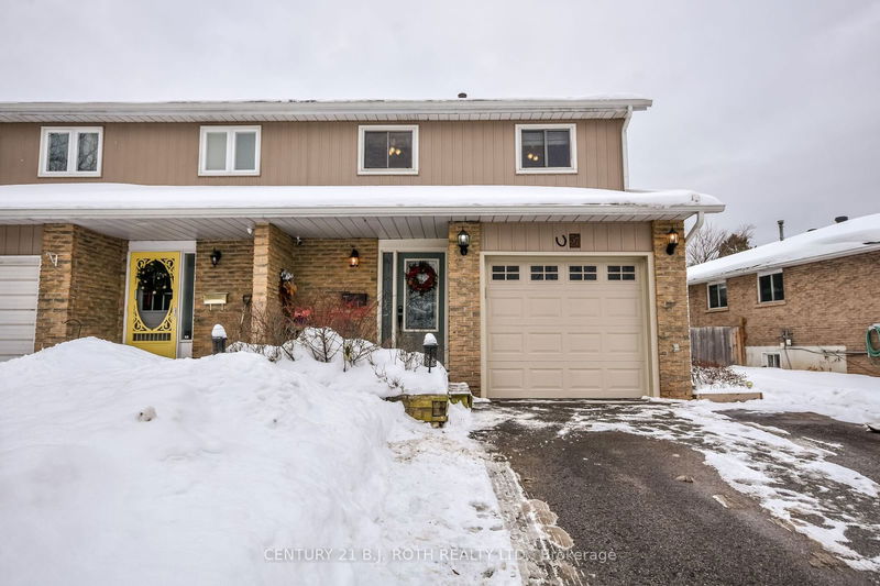 57 Highcroft Rd, Barrie - Allandale Heights image-0-0