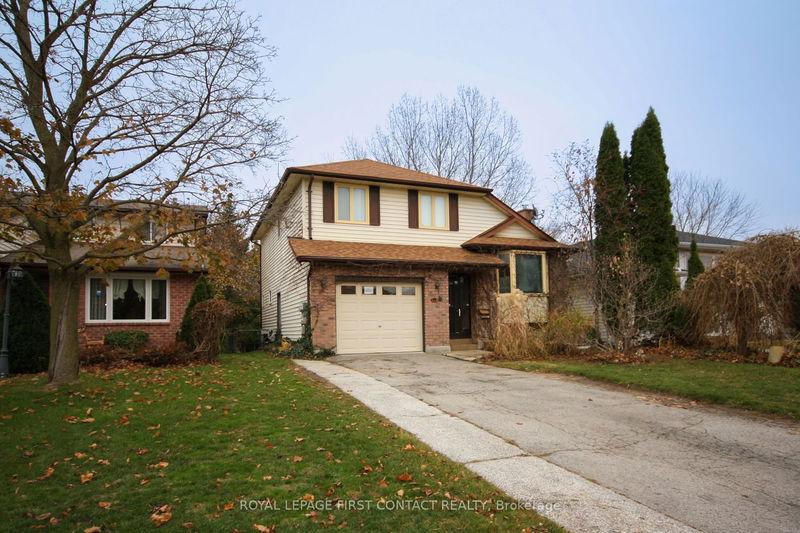 17 Mcconkey Pl, Barrie - Allandale Heights image-0-0