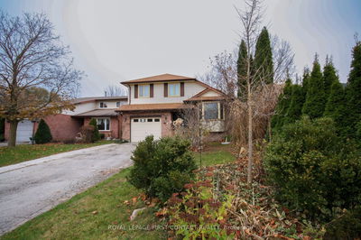 17 Mcconkey Pl, Barrie - Allandale Heights image-0-2