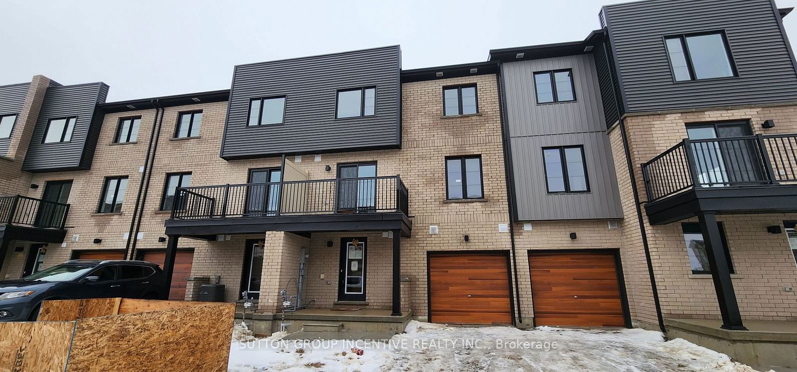 Townhouse for lease at 35 Wagon Lane, Barrie, Rural Barrie Southeast, L9J 0V4 - MLS: S11934776