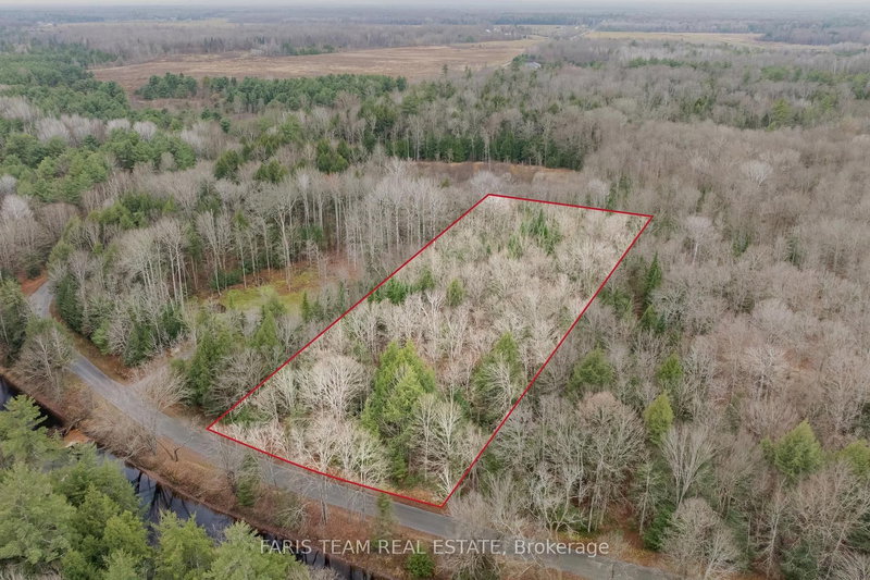 7950 Kings River Rd, Ramara, L0K 2B0 | Image 2