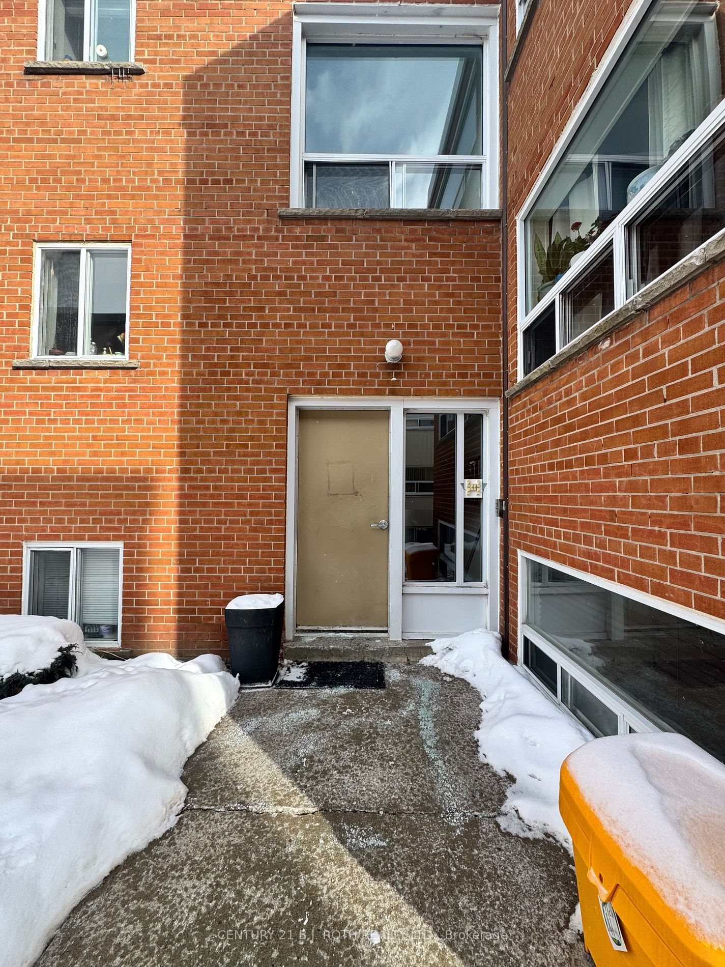 Condo for lease at 6-13 Queen Street, Barrie, City Centre, L4M 1Y9 - MLS: S11935684