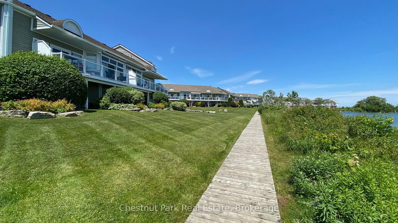 2 Cranberry Quay, Collingwood, L9Y 5C2 | Image 3