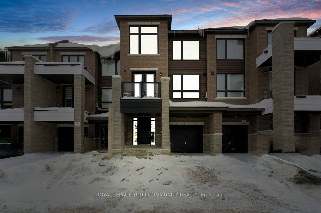 Townhouse for sale at 21 Red Maple Lane, Barrie, Innis-Shore, L9J 0N4 - MLS: S11938967