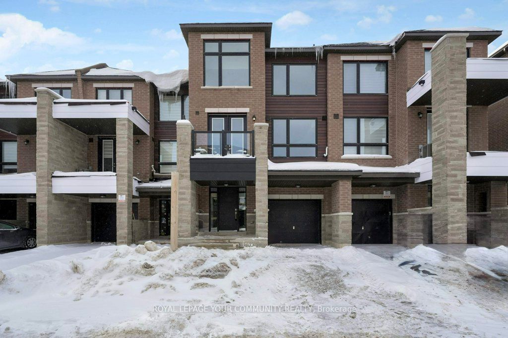 Townhouse for sale at 21 Red Maple Lane, Barrie, Innis-Shore, L9J 0N4 - MLS: S11938967