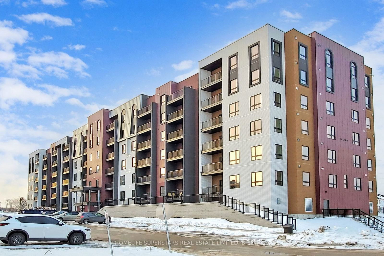 Condo for lease at 207-4 Spice Way, Barrie, Rural Barrie Southeast, L9J 0M2 - MLS: S11939069