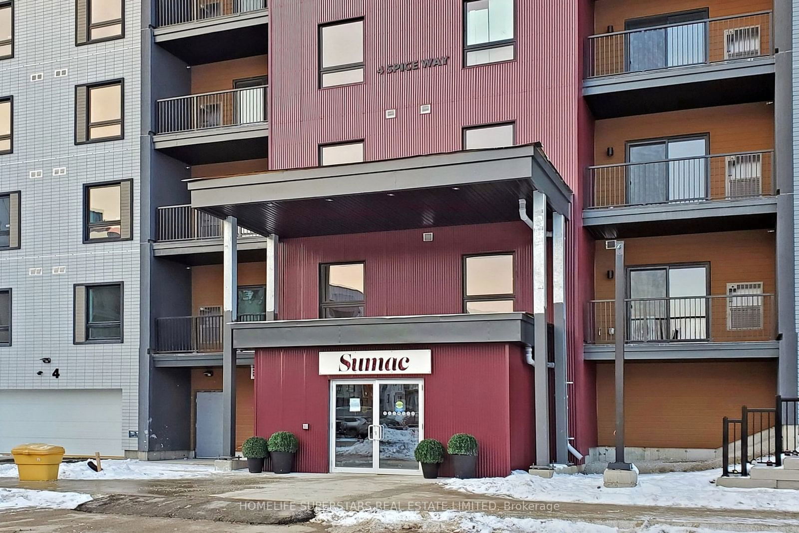 Condo for lease at 207-4 Spice Way, Barrie, Rural Barrie Southeast, L9J 0M2 - MLS: S11939069