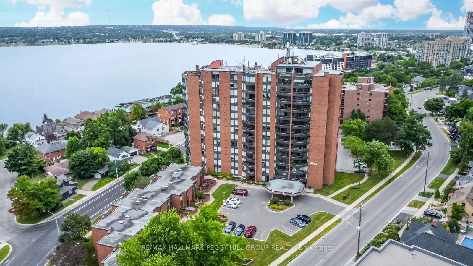 Condo for sale at 806-181 Collier Street, Barrie, North Shore, L4M 5L6 - MLS: S11939275