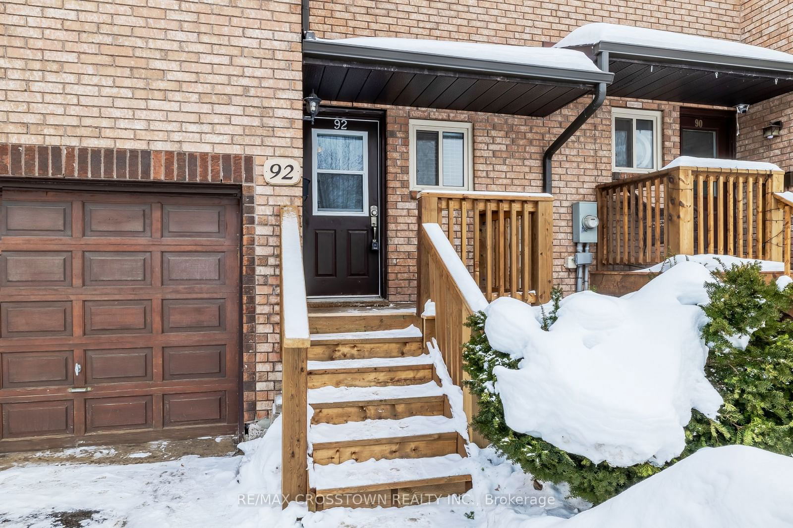 Townhouse for sale at 92 LOGGERS RUN, Barrie, Ardagh, L4N 6W8 - MLS: S11939740