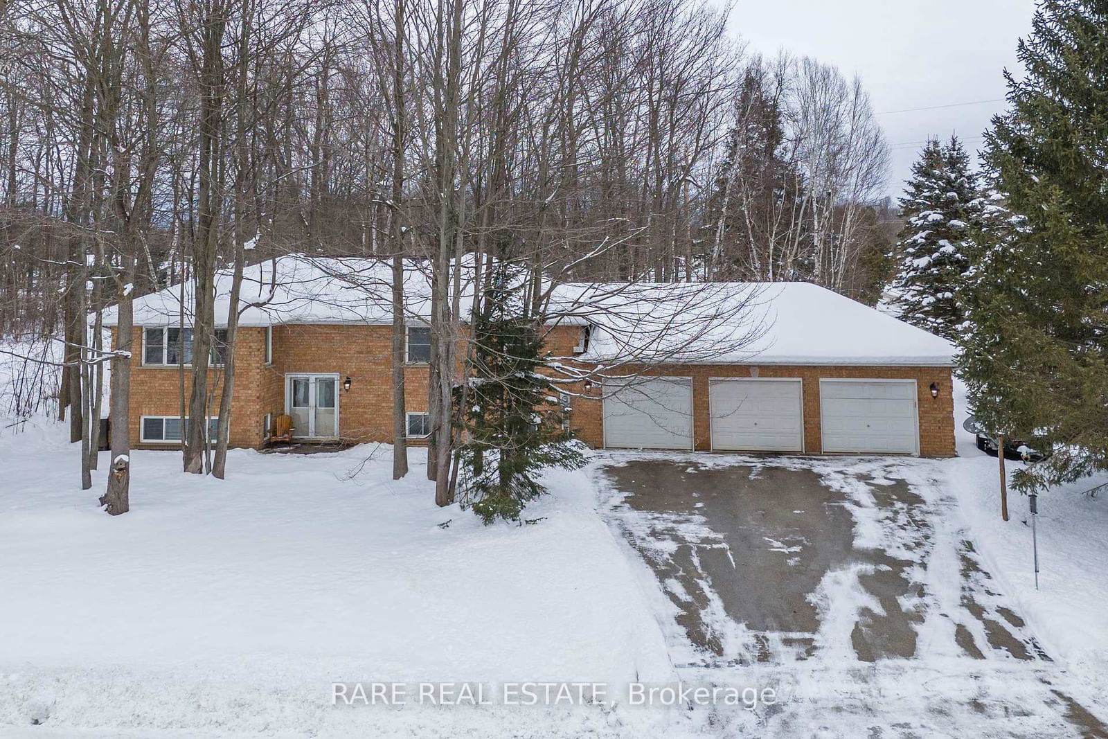 Building at 38 Lamers Road, Clearview, New Lowell