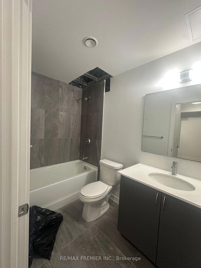 Unit 313 — 56 Lakeside Terr, Barrie - Little Lake image-0-2