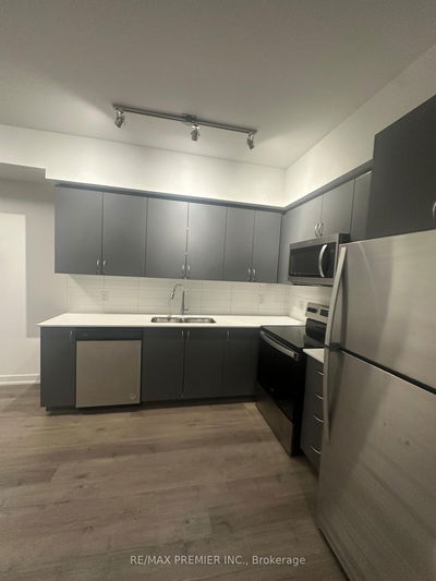 Unit 313 — 56 Lakeside Terr, Barrie - Little Lake image-0-3