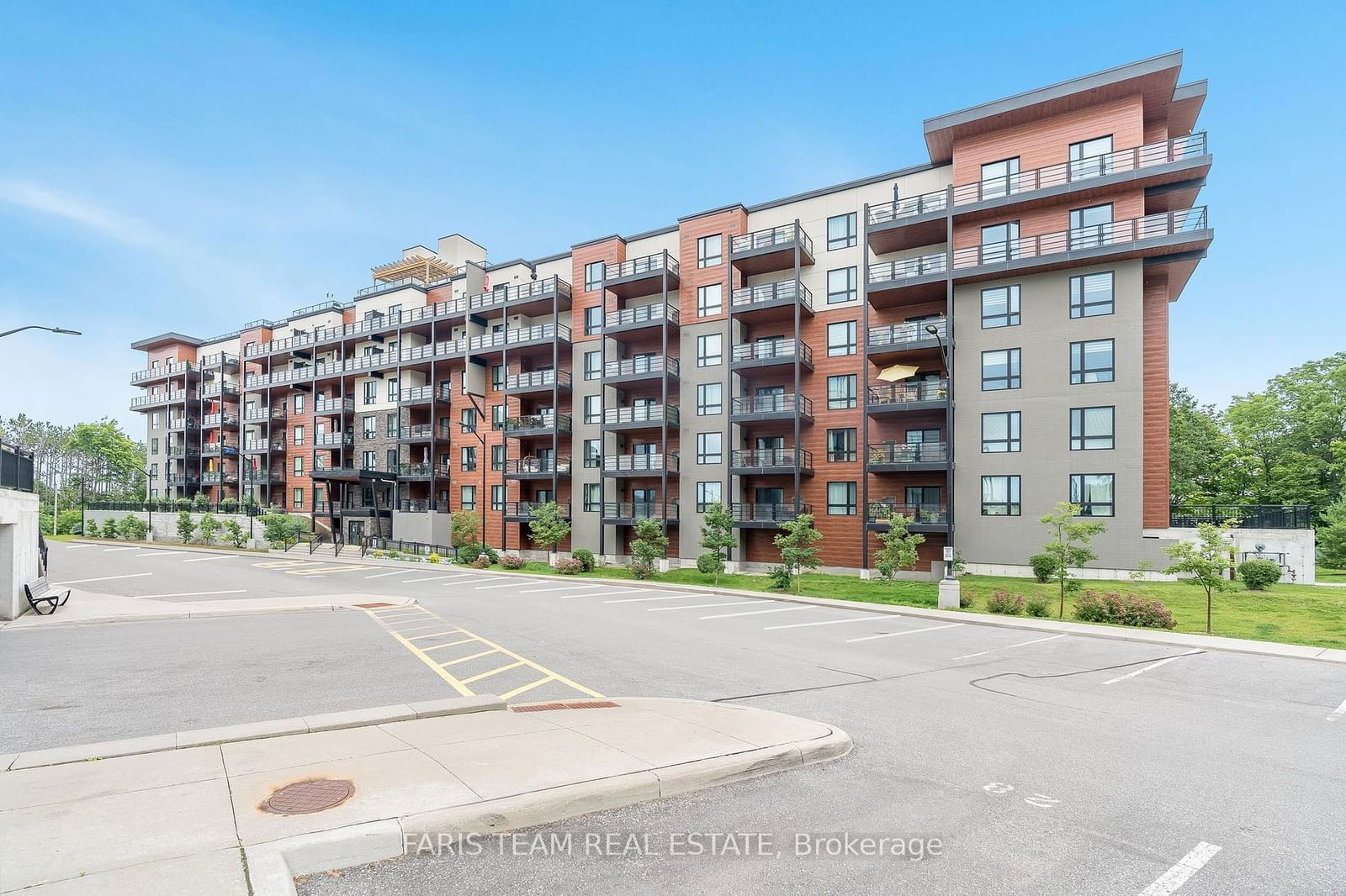 Condo for sale at 603-302 Essa Road, Barrie, Ardagh, L9J 0H3 - MLS: S11945585