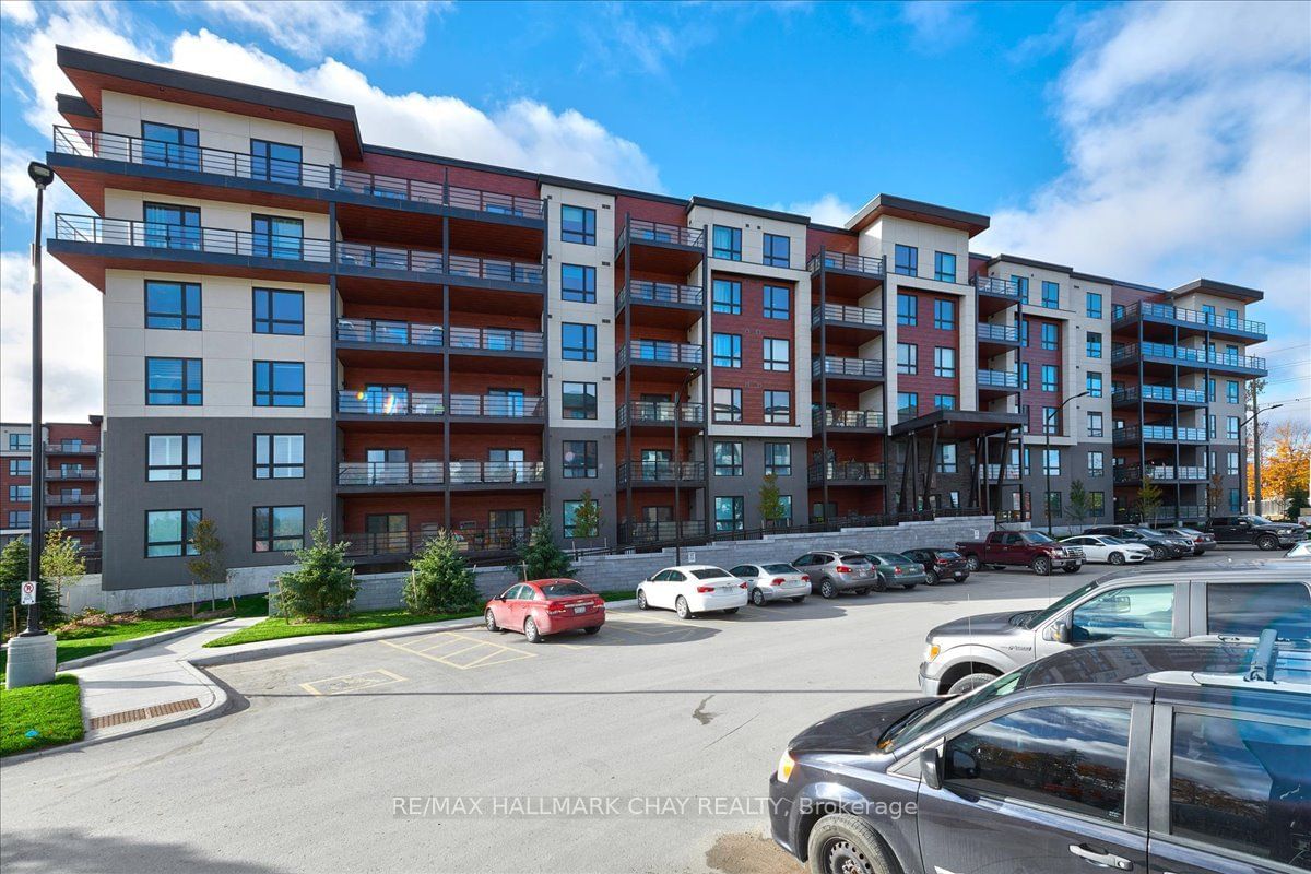 Condo for sale at 611-306 Essa Road, Barrie, Ardagh, L9J 0H5 - MLS: S11945674