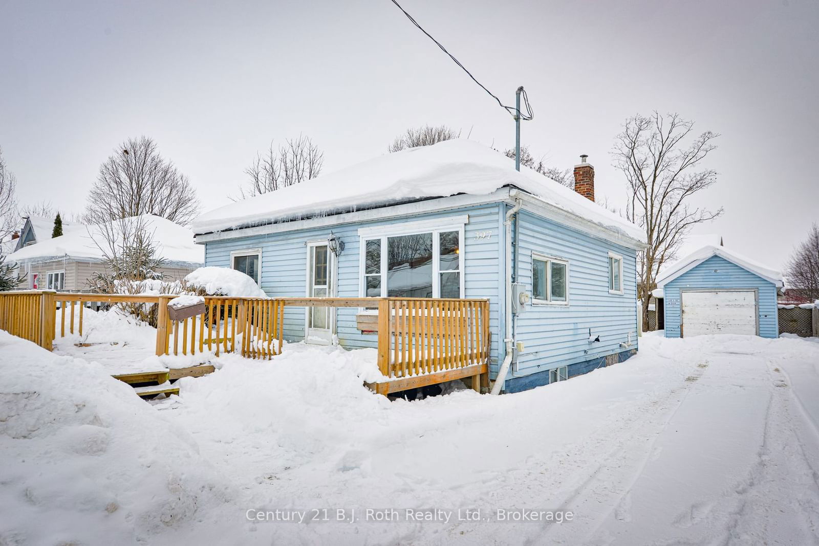 Detached House sold at 397 Gill Street, Orillia, Orillia, L3V 4K5 - MLS: S11946084