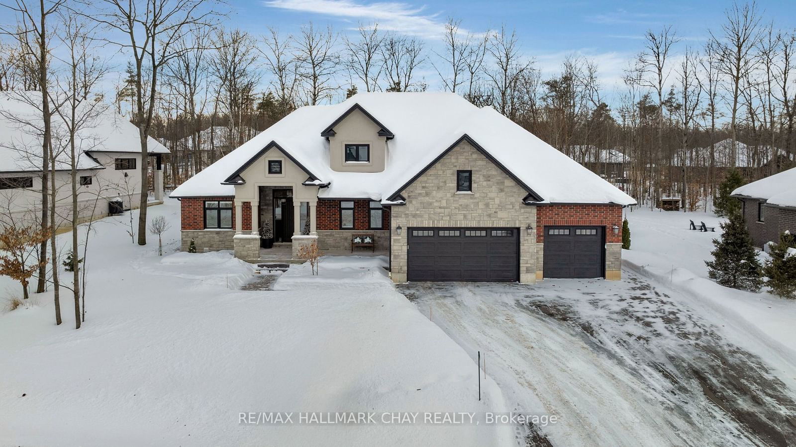 Detached House for sale at 24 Glenna Trail, Springwater, Snow Valley, L9X 2A3 - MLS: S11946635