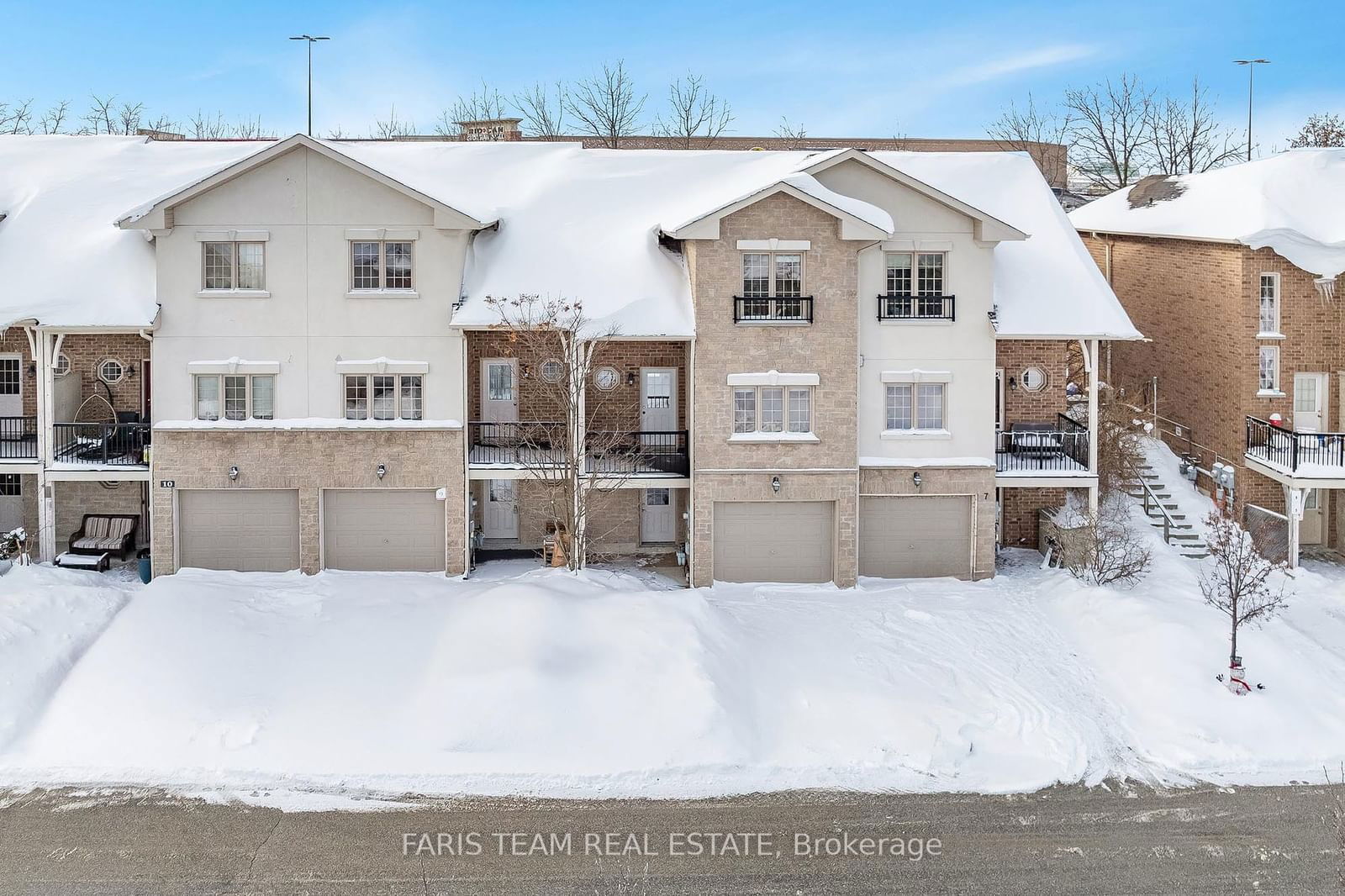 Townhouse for sale at 8-175 Stanley Street, Barrie, East Bayfield, L4M 0G2 - MLS: S11946758