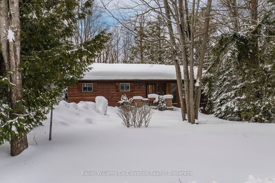 2444 Champlain Rd, Tiny - Rural Tiny image-0-1