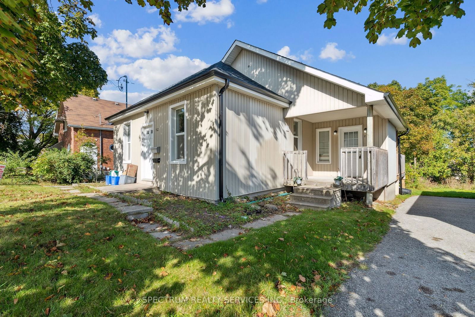 Detached House for sale at 143 Burton Avenue, Barrie, Allandale, L4N 2R9 - MLS: S11948730