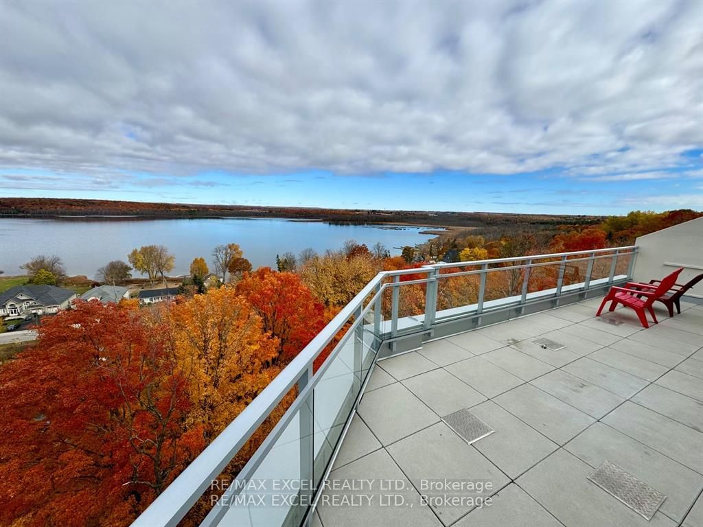 Condo for sale at 1005-58 Lakeside Terrace, Barrie, Little Lake, L4M 7B9 - MLS: S11950256