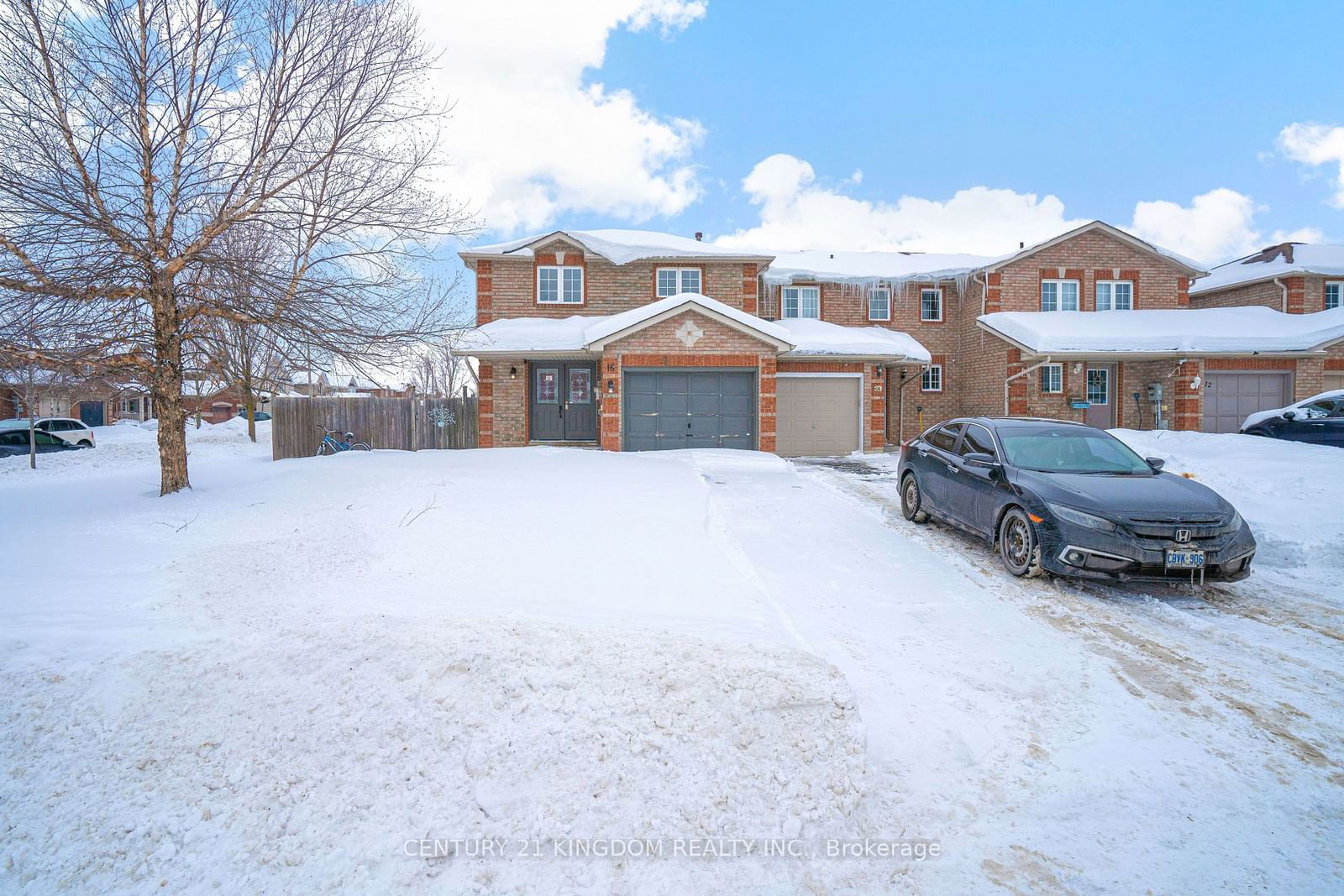 Townhouse for sale at 16 Epsom Road, Barrie, Georgian Drive, L4M 6R7 - MLS: S11951154