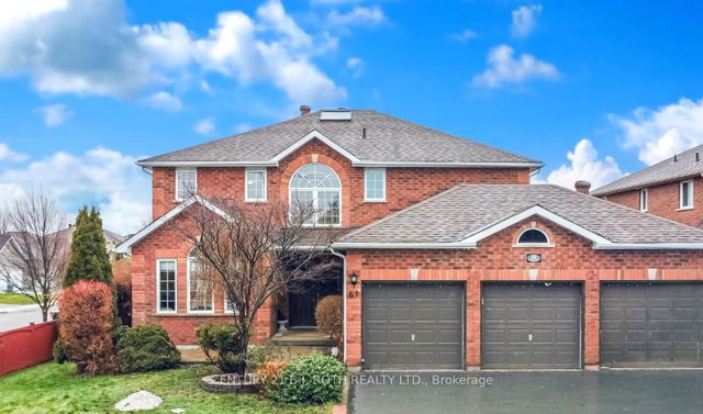 61 Honey Crescent