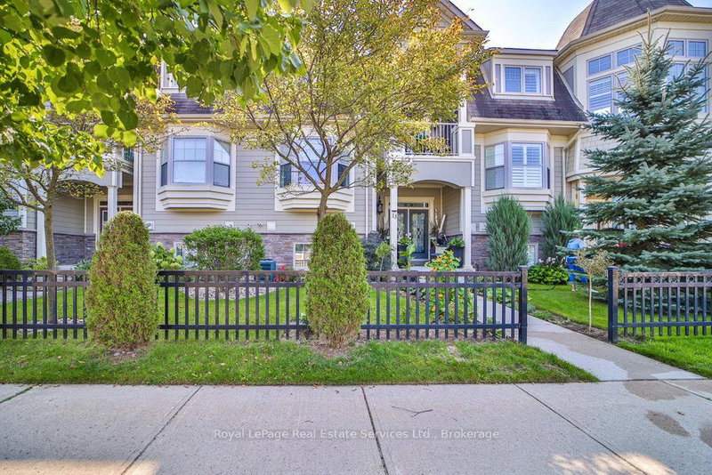 13 Sandy Coast Cres, Wasaga Beach, L9Z 0G1 | Image 2