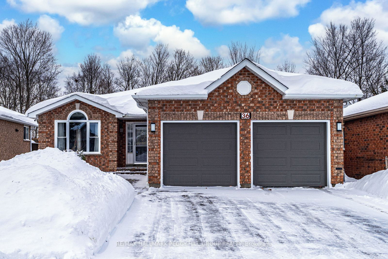 Detached House sold at 36 Osprey Ridge Road, Barrie, Little Lake, L4M 6P2 - MLS: S11953347