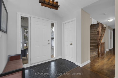 54 Highland Drive — photo 4