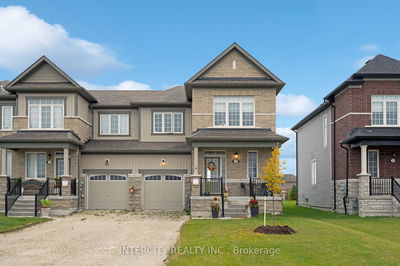 Townhouse for lease at 11 Stately Drive, Wasaga Beach, Wasaga Beach, L9Z 0L9 - MLS: S11956065