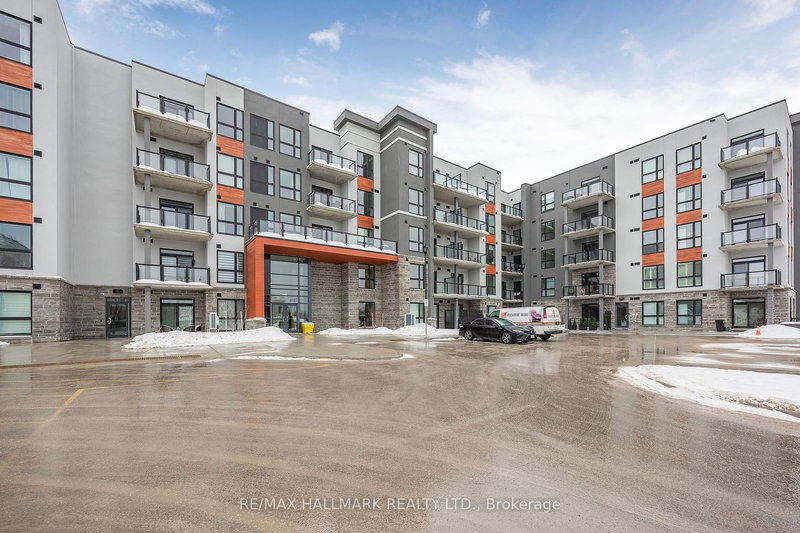 425 - 4 Kimberly Lane, Collingwood, L9Y 0Z7 | Image 3