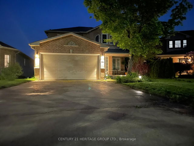 21 Nicholson Drive