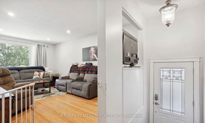 43 Queen St, Barrie - City Centre image-0-3