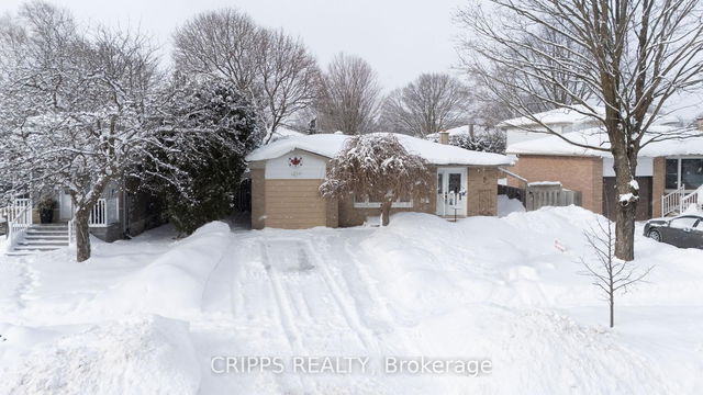 6 Lonsdale Place