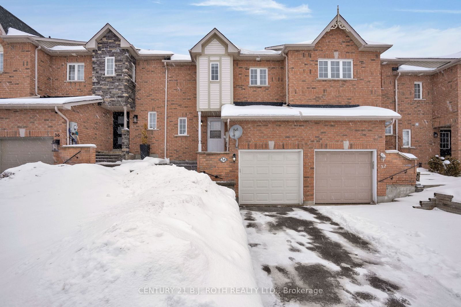 Townhouse for sale at 34 Gadwall Avenue, Barrie, Painswick South, L4N 8X6 - MLS: S11958257