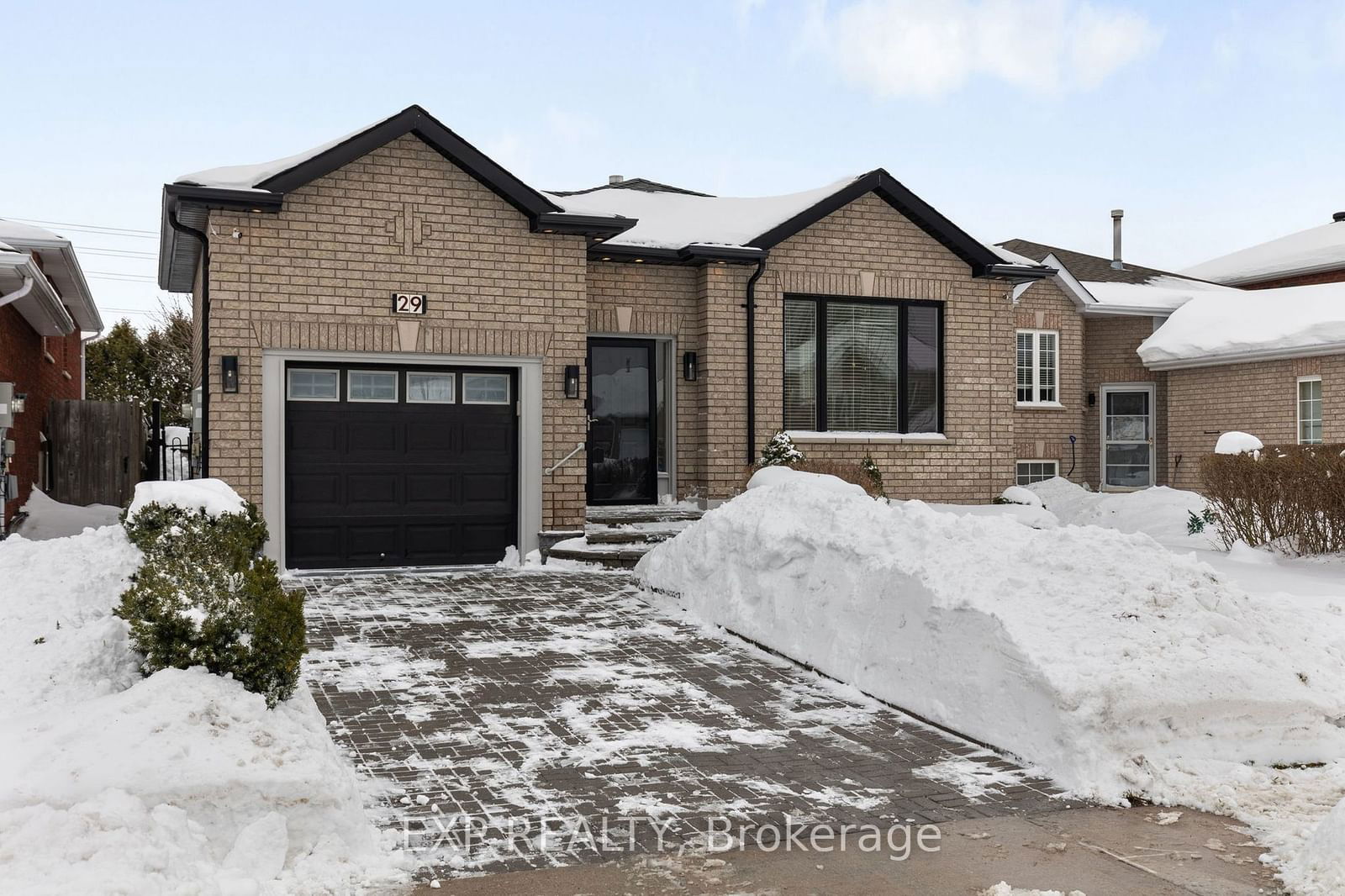 Detached House sold at 29 Nicole Marie Avenue, Barrie, East Bayfield, L4M 6Z1 - MLS: S11958443