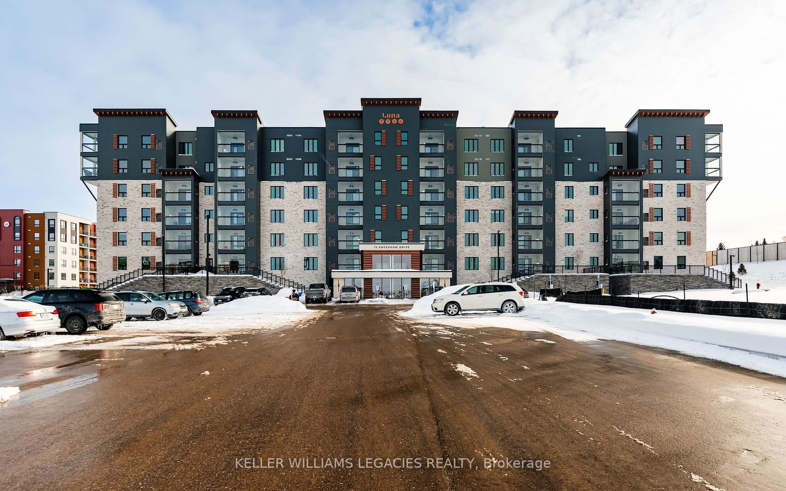 Condo for lease at 409-15 Kneeshaw Drive, Barrie, Rural Barrie Southeast, L9J 0X9 - MLS: S11960661