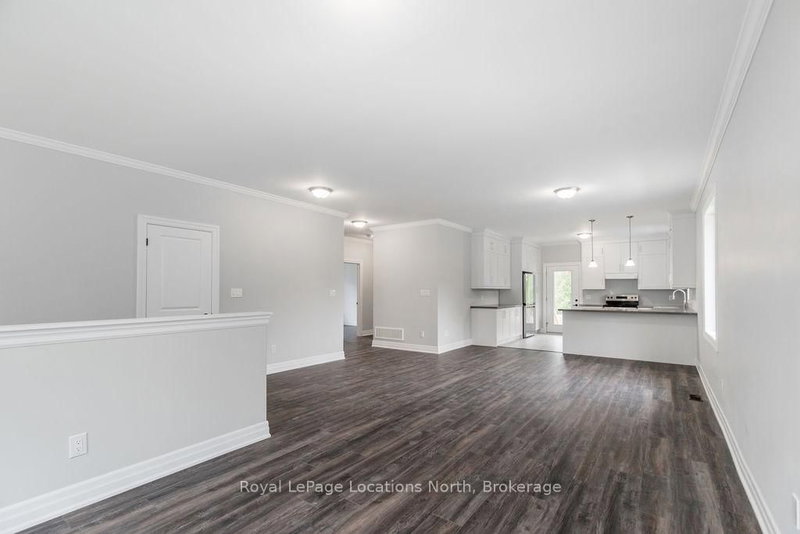 51 NATURES Tr, Wasaga Beach, L9Z 0H4 | Image 3