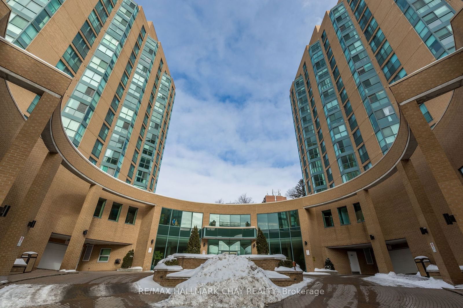 Condo sold at 1003-150 Dunlop Street, Barrie, City Centre, L4M 6H1 - MLS: S11961506